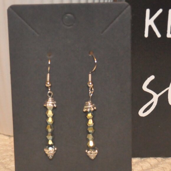 Elegant Iridescent Beaded Drop Earrings - Picture 2 of 5